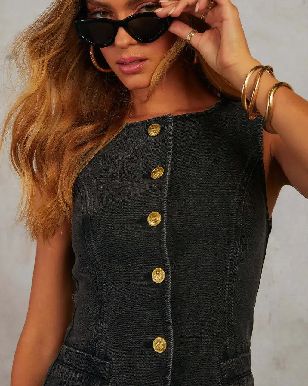 Rovioo Classic Sleeveless Shirt