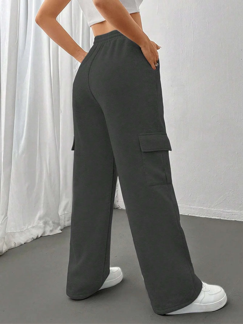 Relaxed Cargo Joggers with Pockets