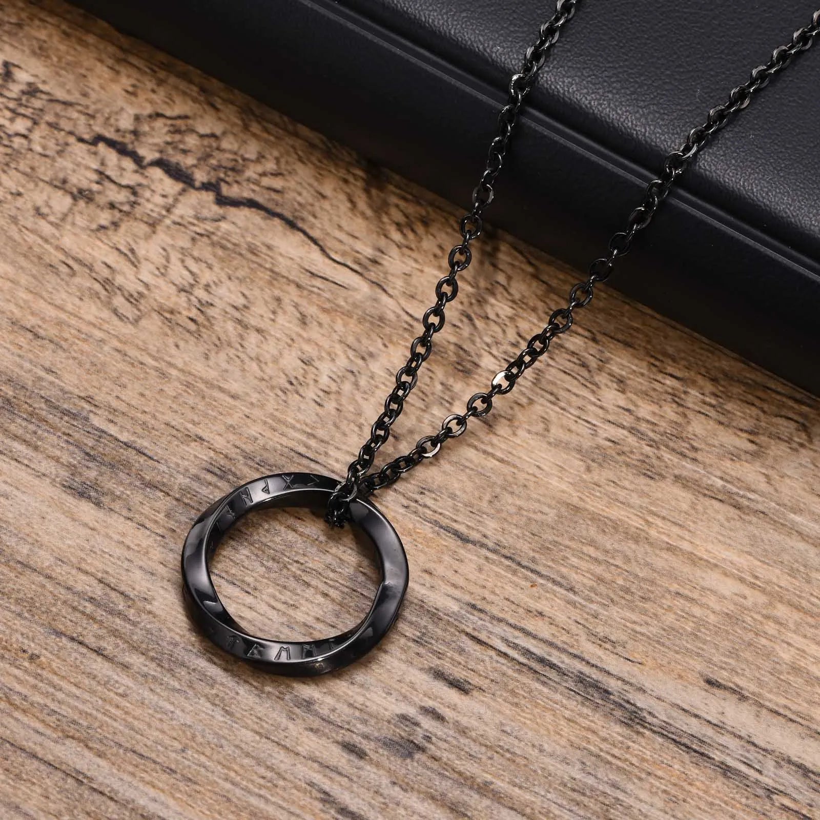 Athena Allure Mobius Ring